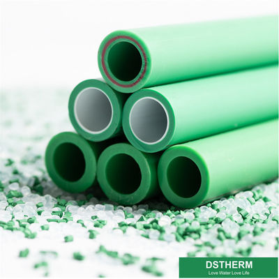 O composto reforçado da fibra de vidro de PPR conduz a cor verde com conexão de derretimento quente